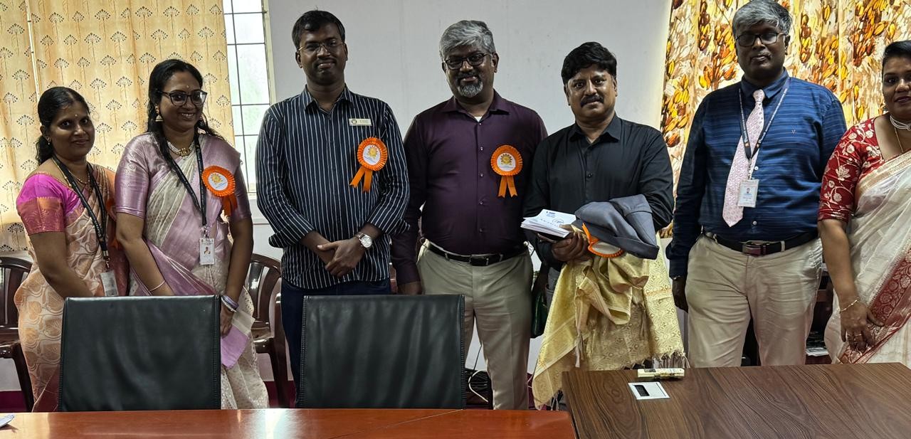 SIH_jury_at_Hackathon_bharath_univ-2025